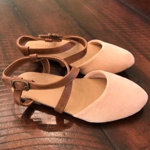 Old Navy Pink Ballet Flats with Camel Straps